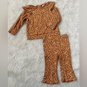 Cat & Jack Neutral Wildflower Matching Set for Baby